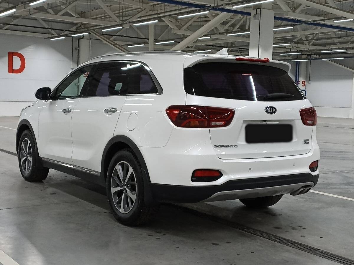 Купить Kia Sorento с пробегом. Фото: #6