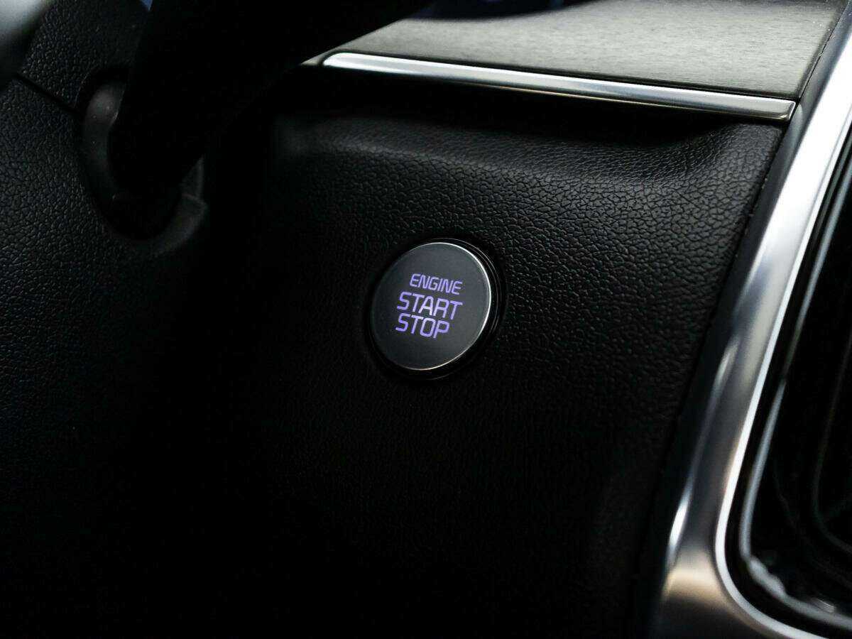 Купить Kia Sorento с пробегом. Фото: #24