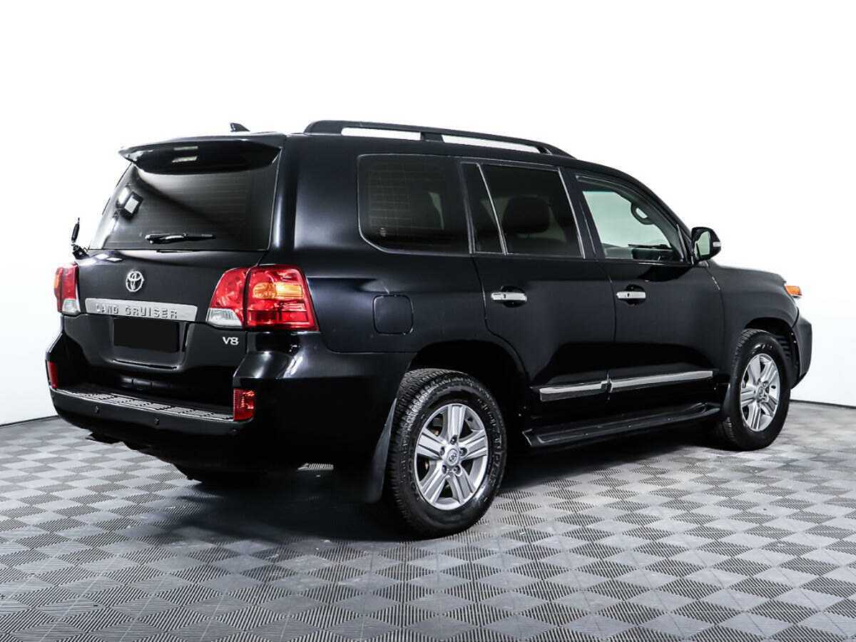 Купить Toyota Land Cruiser с пробегом. Фото: #4
