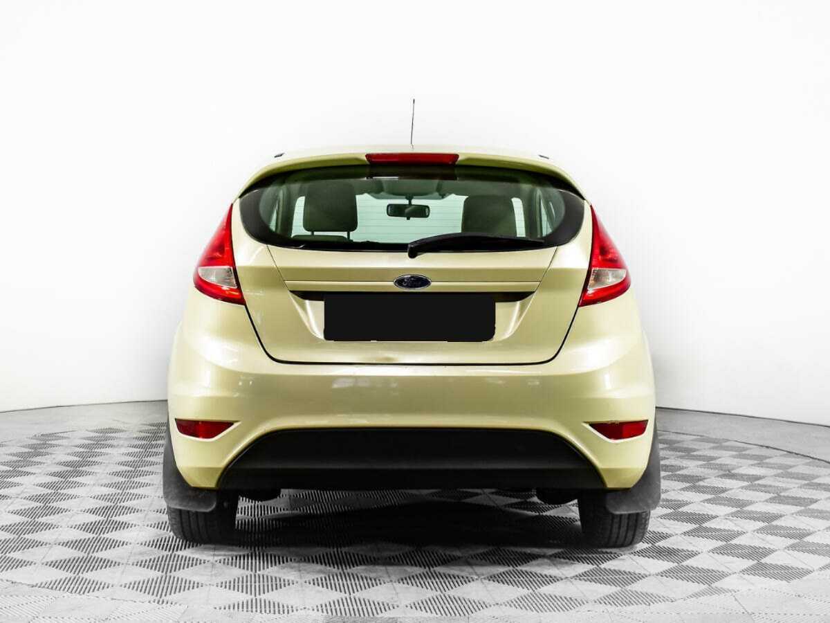 Купить Ford Fiesta с пробегом. Фото: #5
