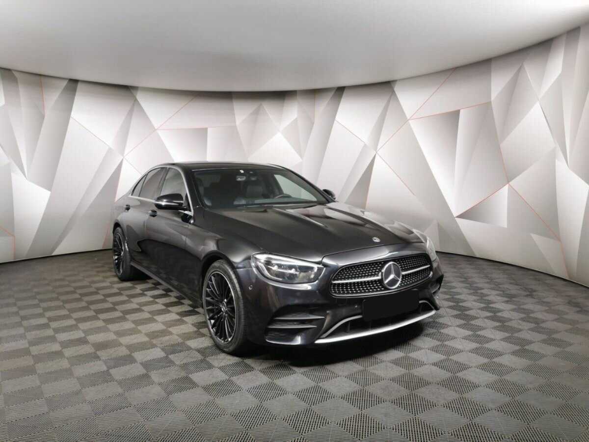 Купить Mercedes-Benz E-Класс с пробегом. Фото: #2