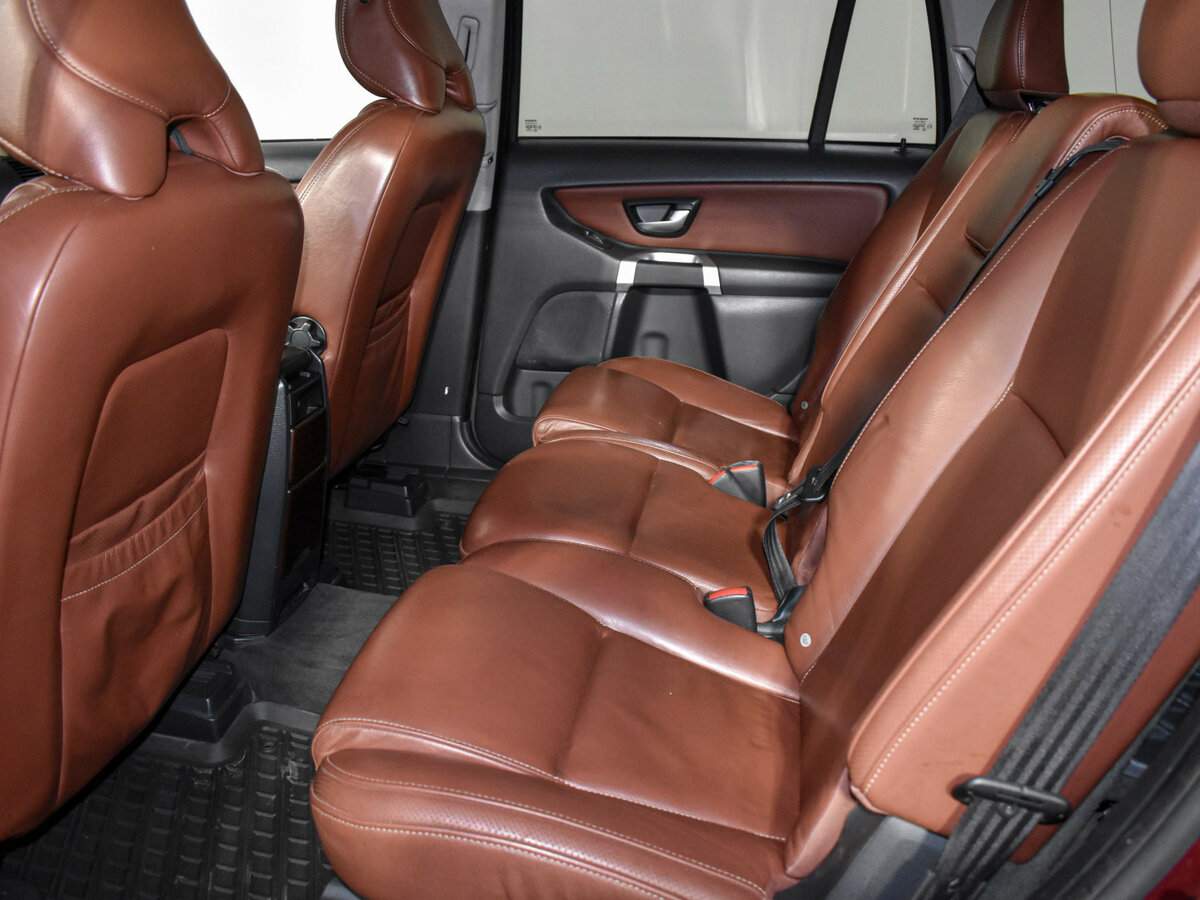 Купить Volvo XC90 с пробегом. Фото: #8
