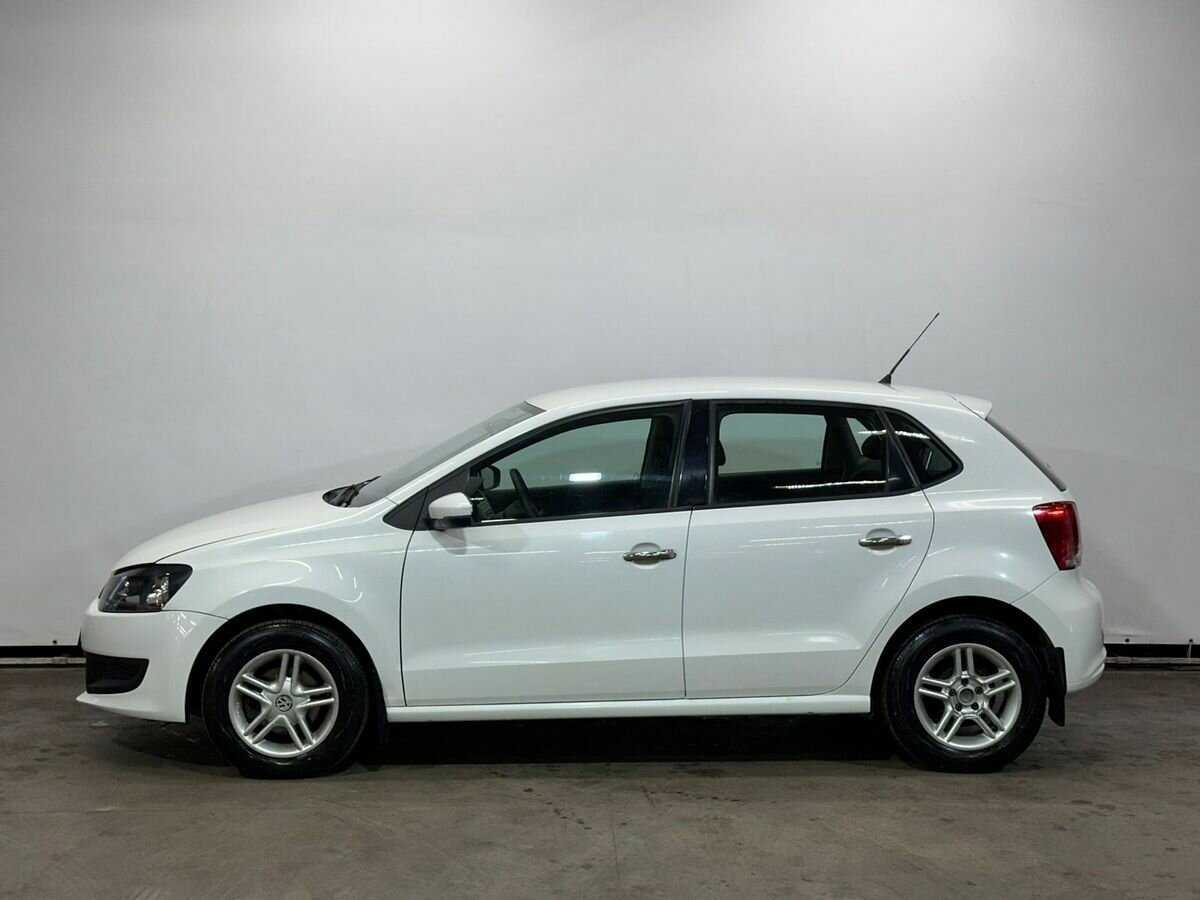 Купить Volkswagen Polo с пробегом. Фото: #3