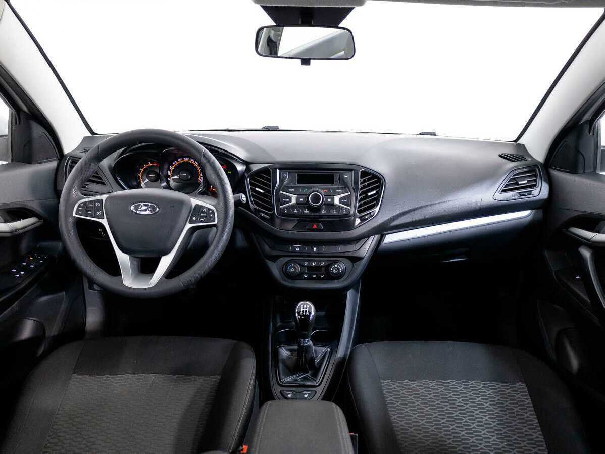 Купить Lada (ВАЗ) Vesta с пробегом. Фото: #7