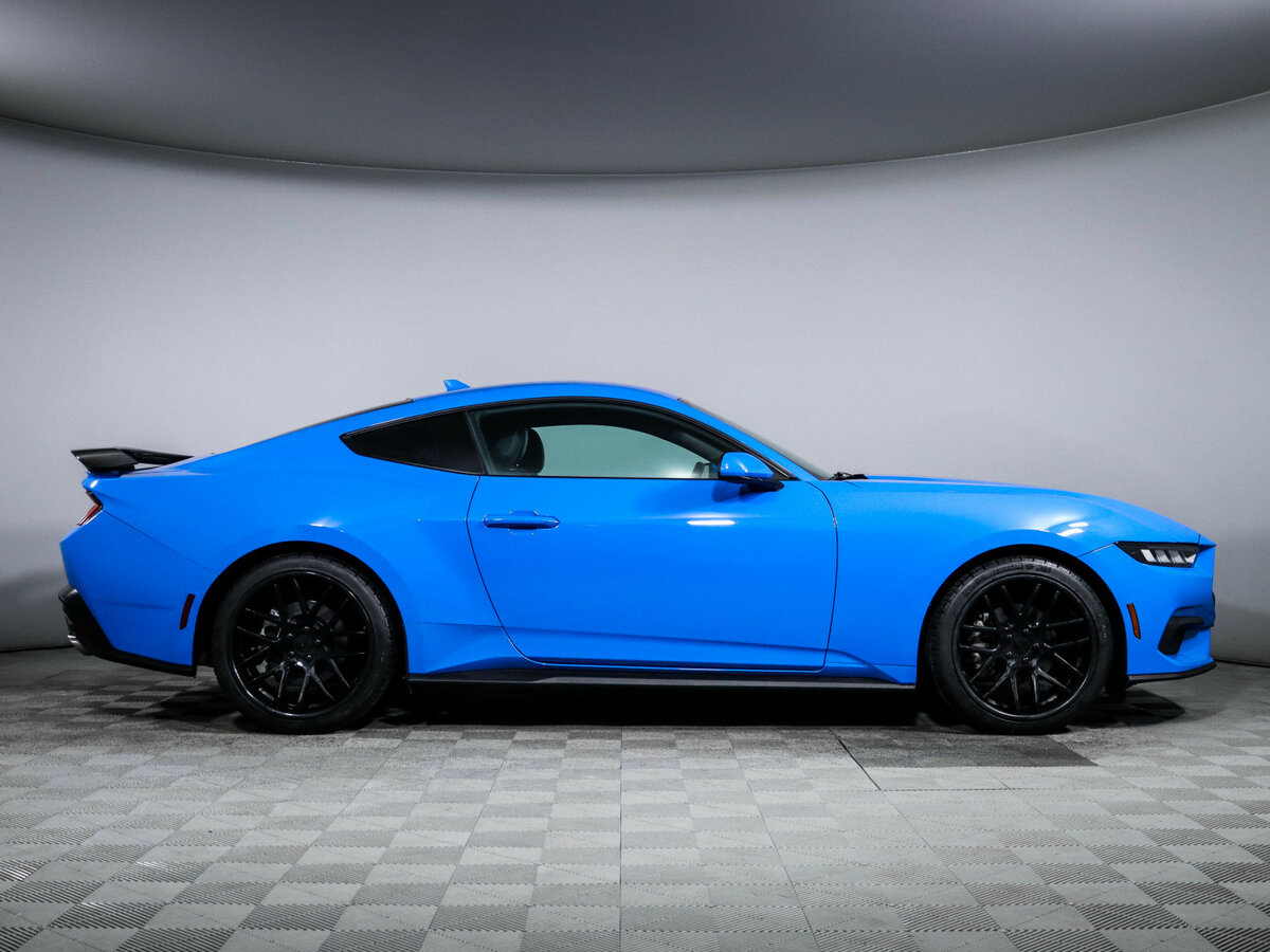 Купить Ford Mustang с пробегом. Фото: #3
