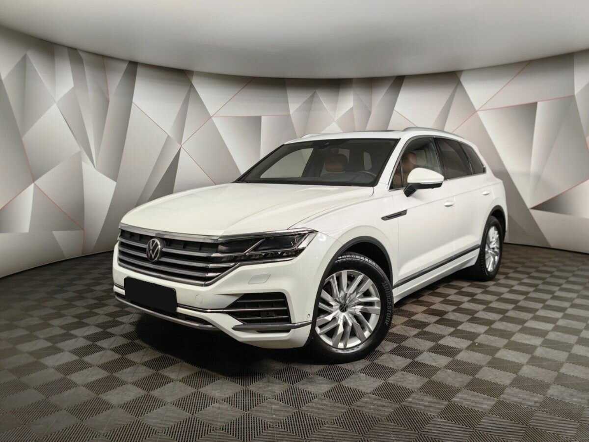 Купить Volkswagen Touareg с пробегом. Фото: #0