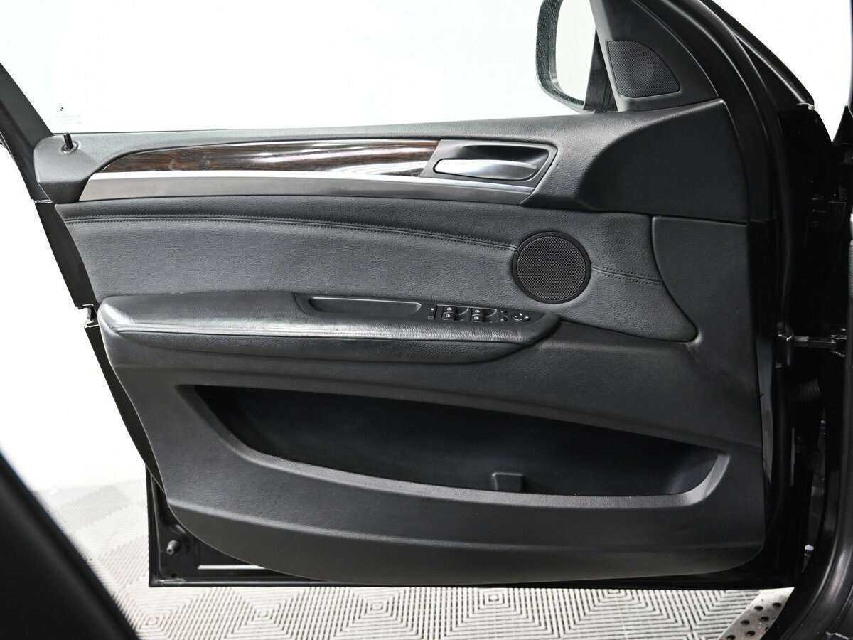 Купить BMW X6 с пробегом. Фото: #13