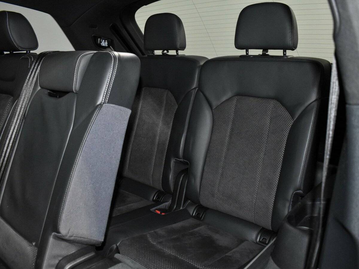 Купить Audi Q7 с пробегом. Фото: #12