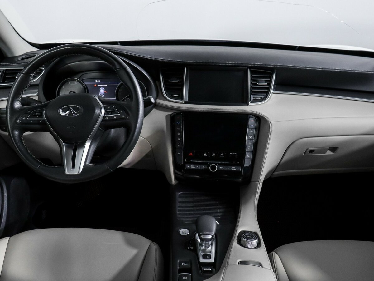 Купить Infiniti QX50 с пробегом. Фото: #11