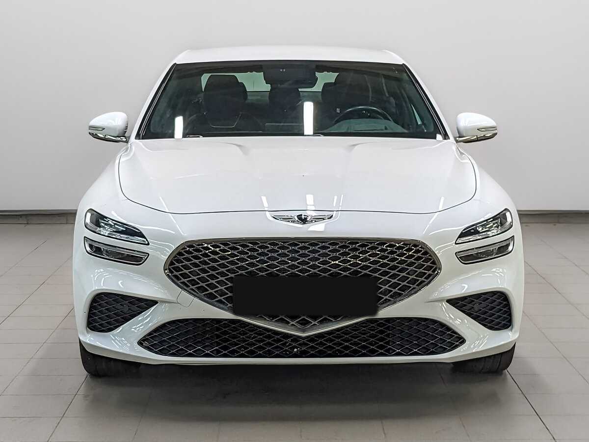 Купить Genesis G70 с пробегом. Фото: #1