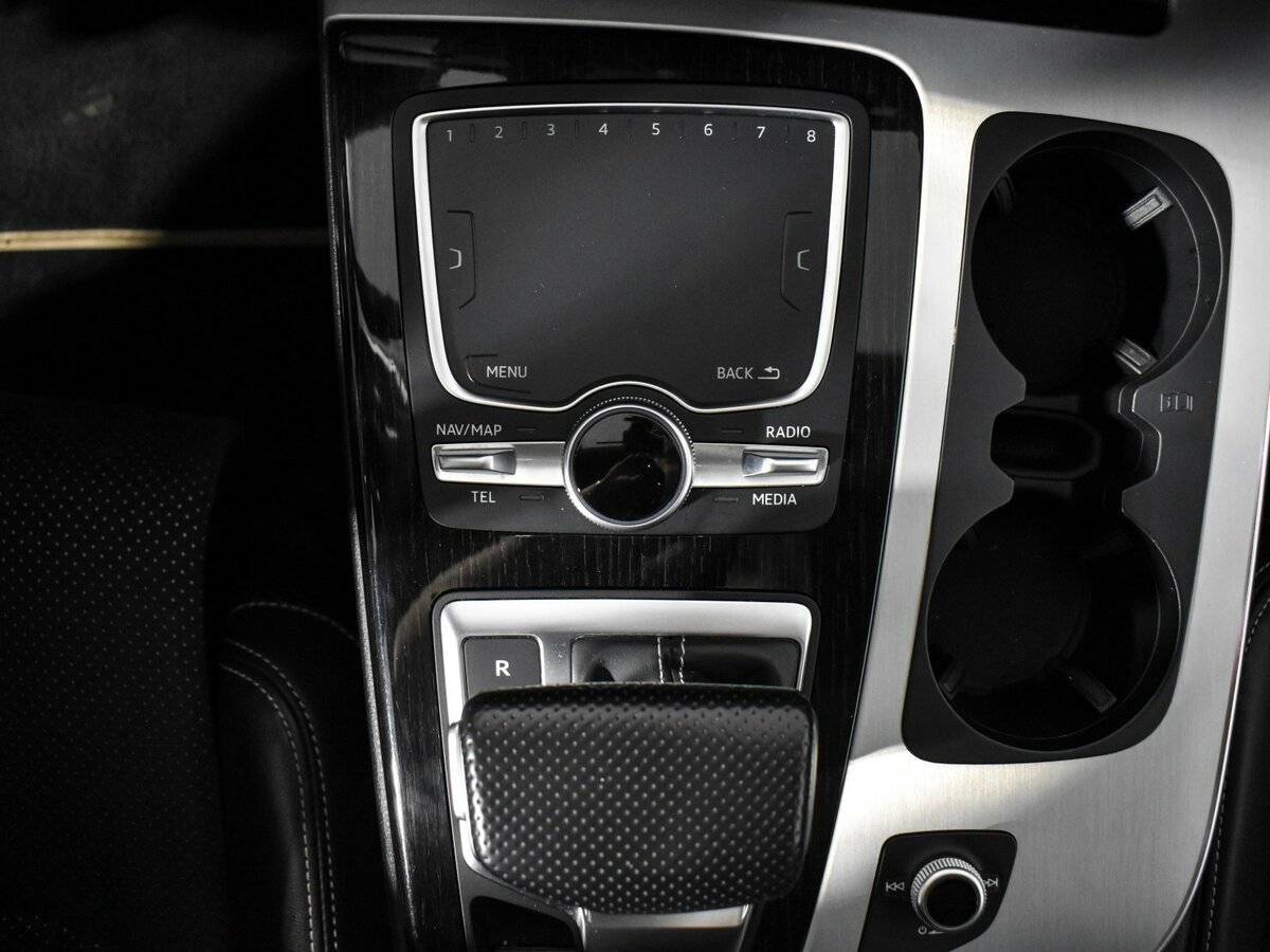 Купить Audi Q7 с пробегом. Фото: #10
