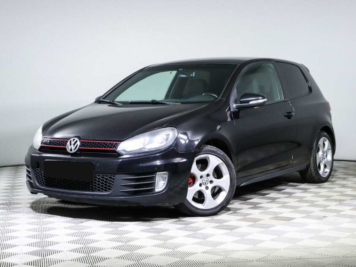Купить Volkswagen Golf GTI с пробегом. Посмотреть фото