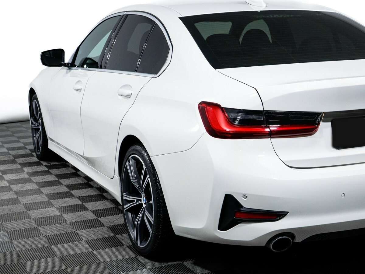 Купить BMW 3 серии с пробегом. Фото: #19