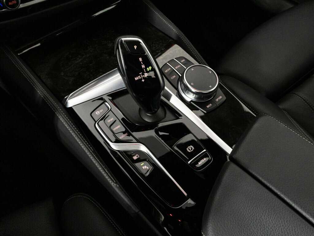 Купить BMW 5 серии с пробегом. Фото: #18