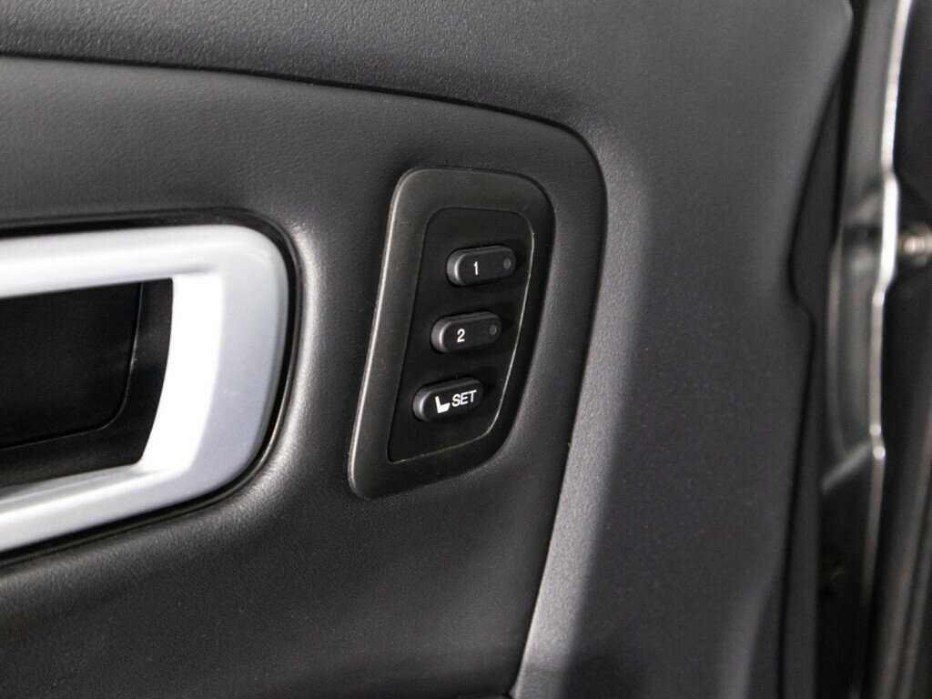 Купить Honda Pilot с пробегом. Фото: #21