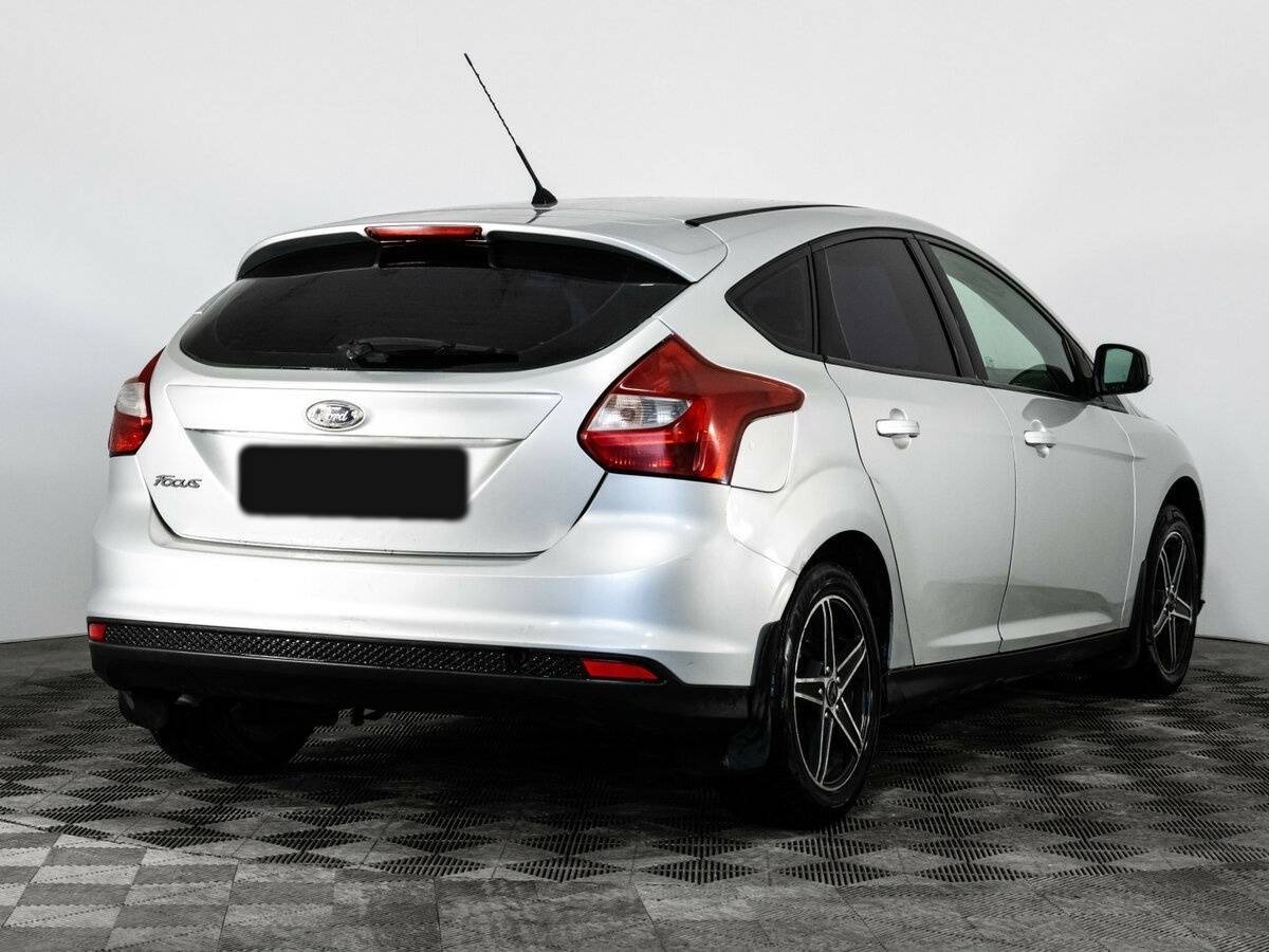 Купить Ford Focus с пробегом. Фото: #4
