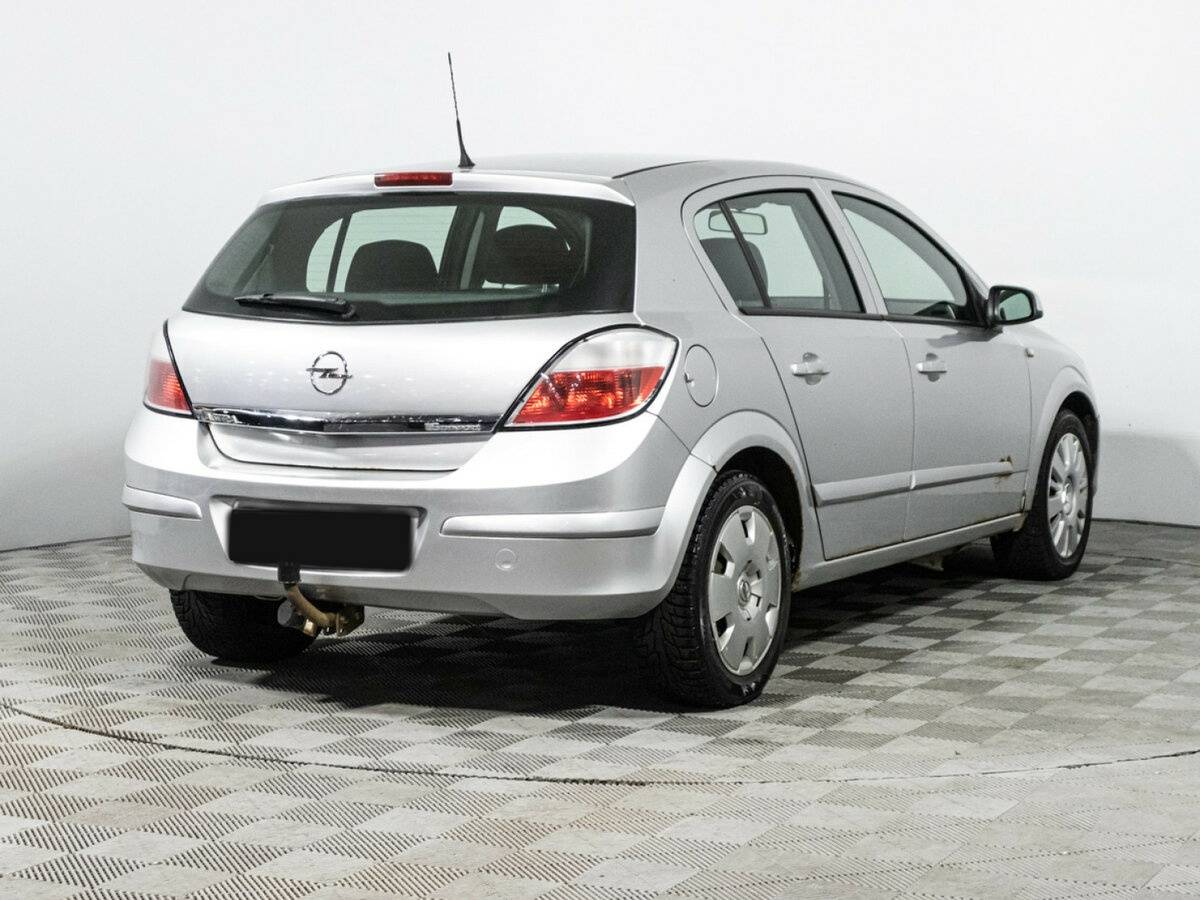 Купить Opel Astra с пробегом. Фото: #4