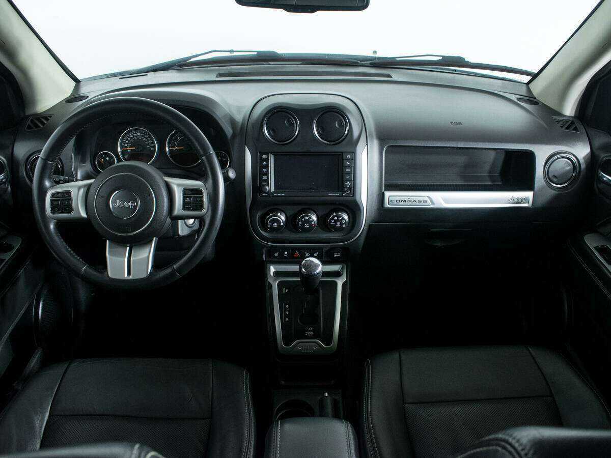 Купить Jeep Compass с пробегом. Фото: #11