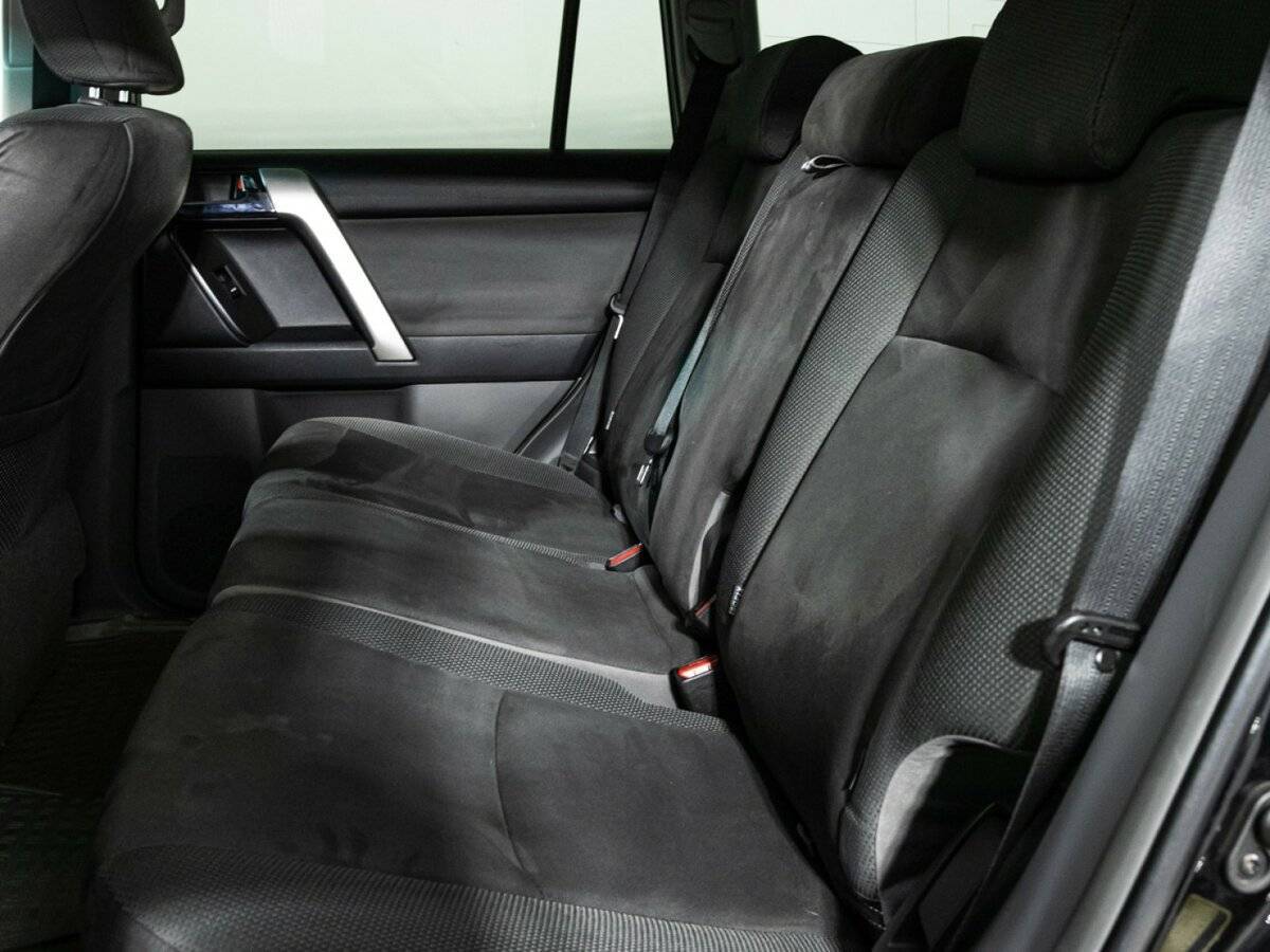 Купить Toyota Land Cruiser Prado с пробегом. Фото: #9