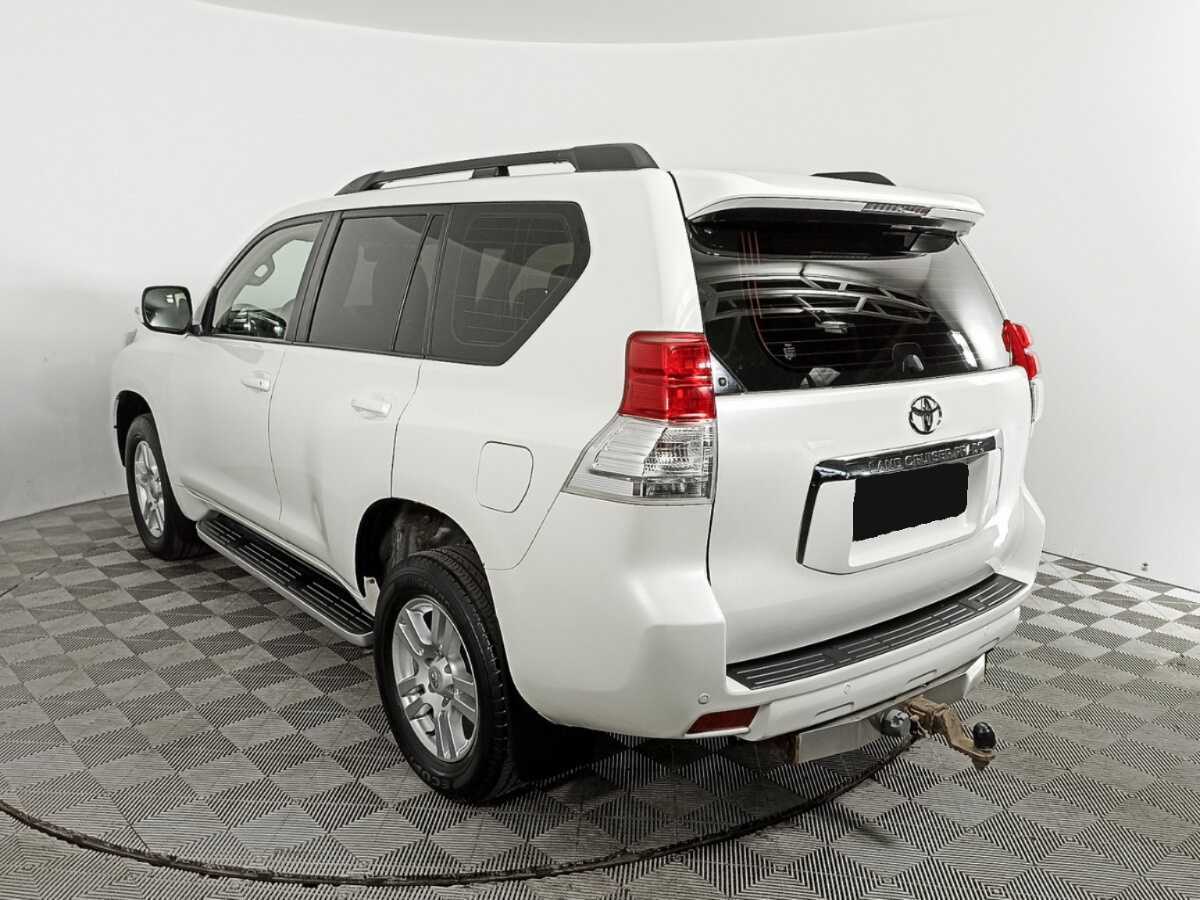 Купить Toyota Land Cruiser Prado с пробегом. Фото: #5