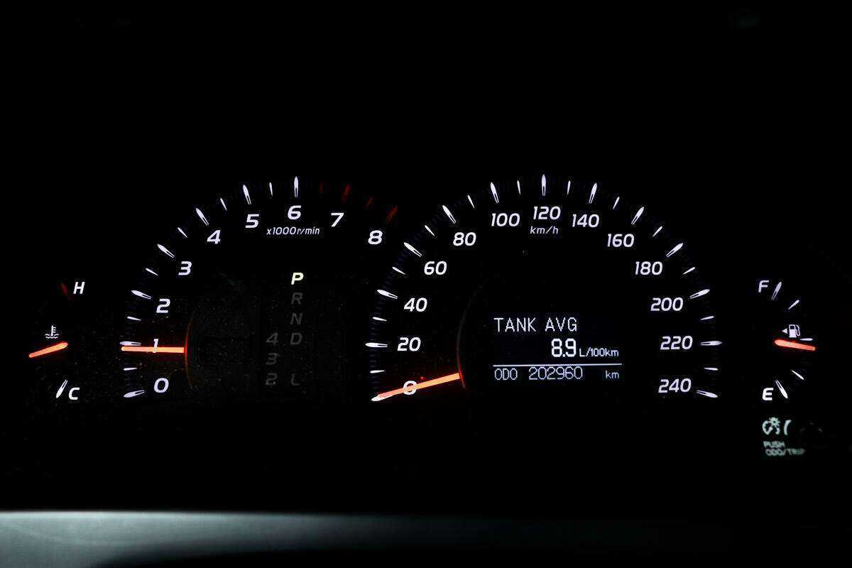 Купить Toyota Camry с пробегом. Фото: #9