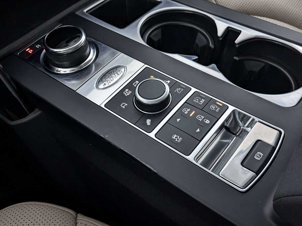 Купить Land Rover Discovery с пробегом. Фото: #21