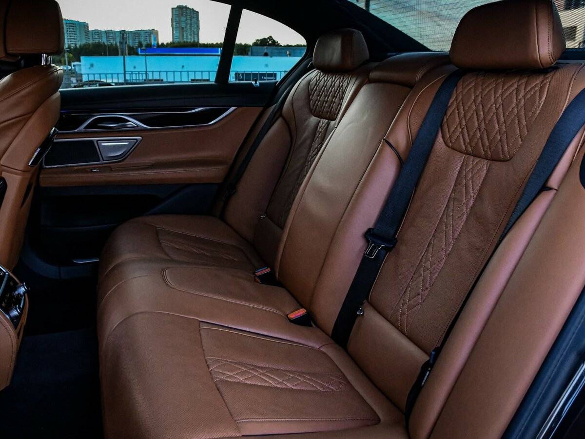 Купить BMW 7 серии с пробегом. Фото: #11