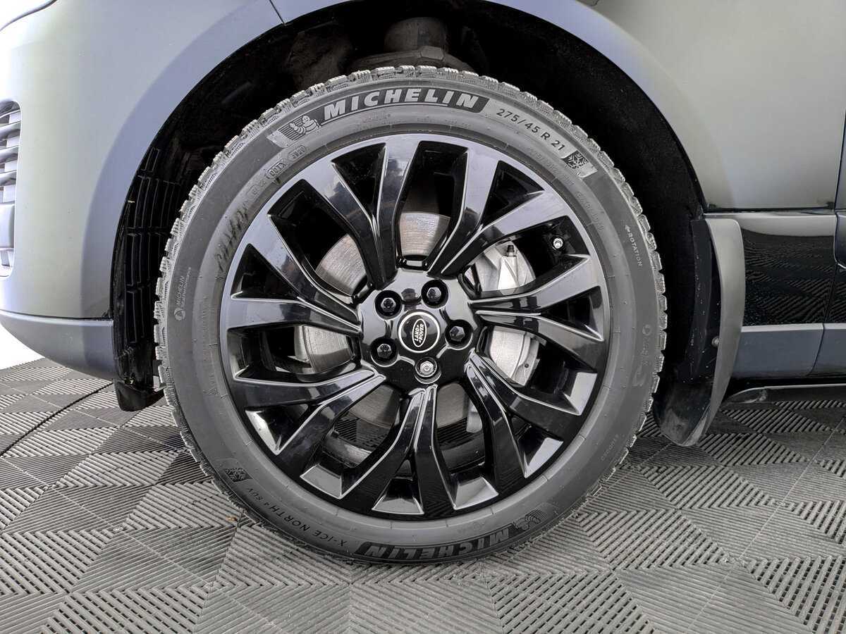 Купить Land Rover Range Rover с пробегом. Фото: #17