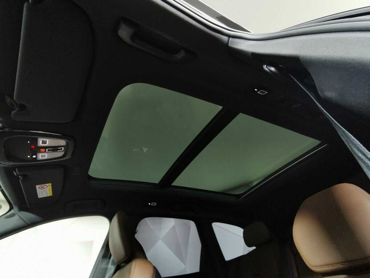 Купить Volvo XC60 с пробегом. Фото: #14