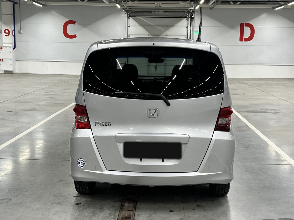 Купить Honda Freed с пробегом. Фото: #5