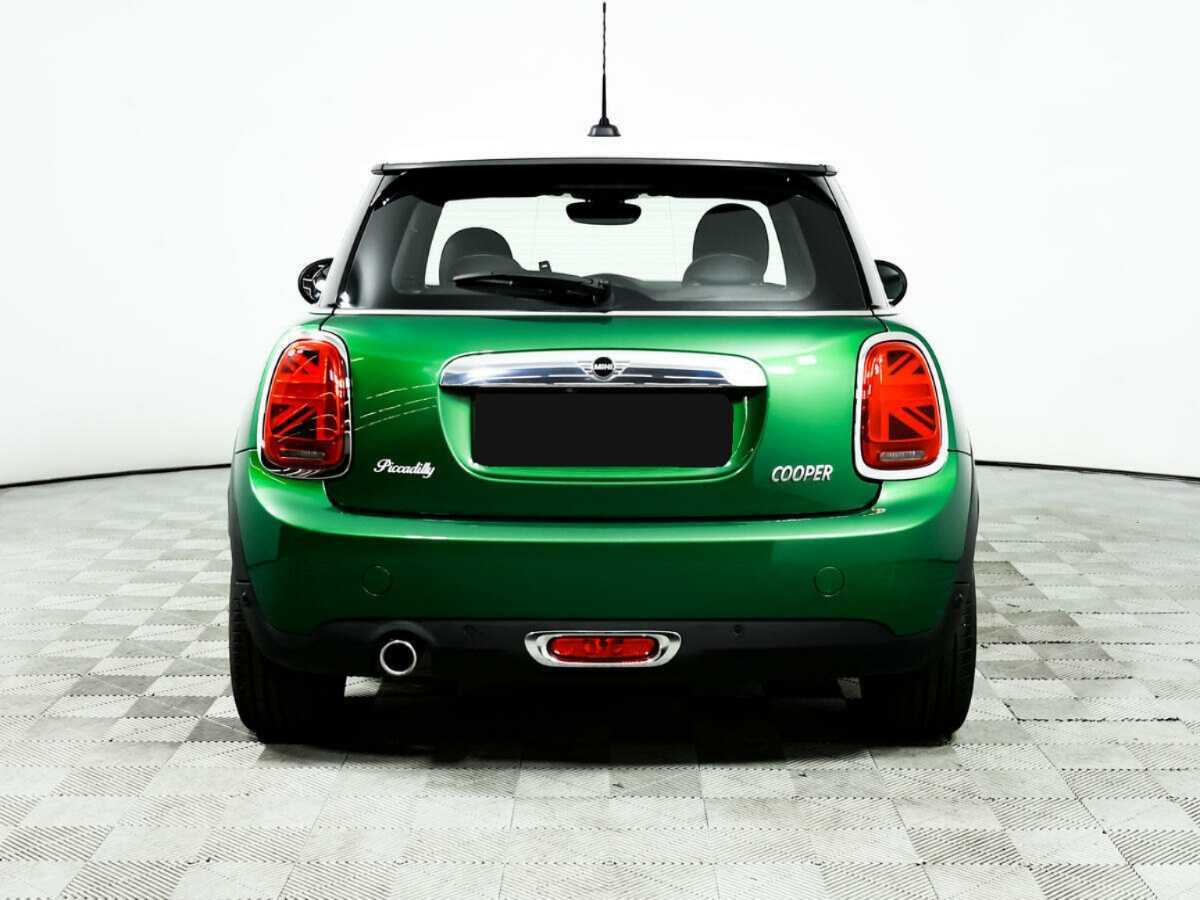 Купить Mini Hatch с пробегом. Фото: #5