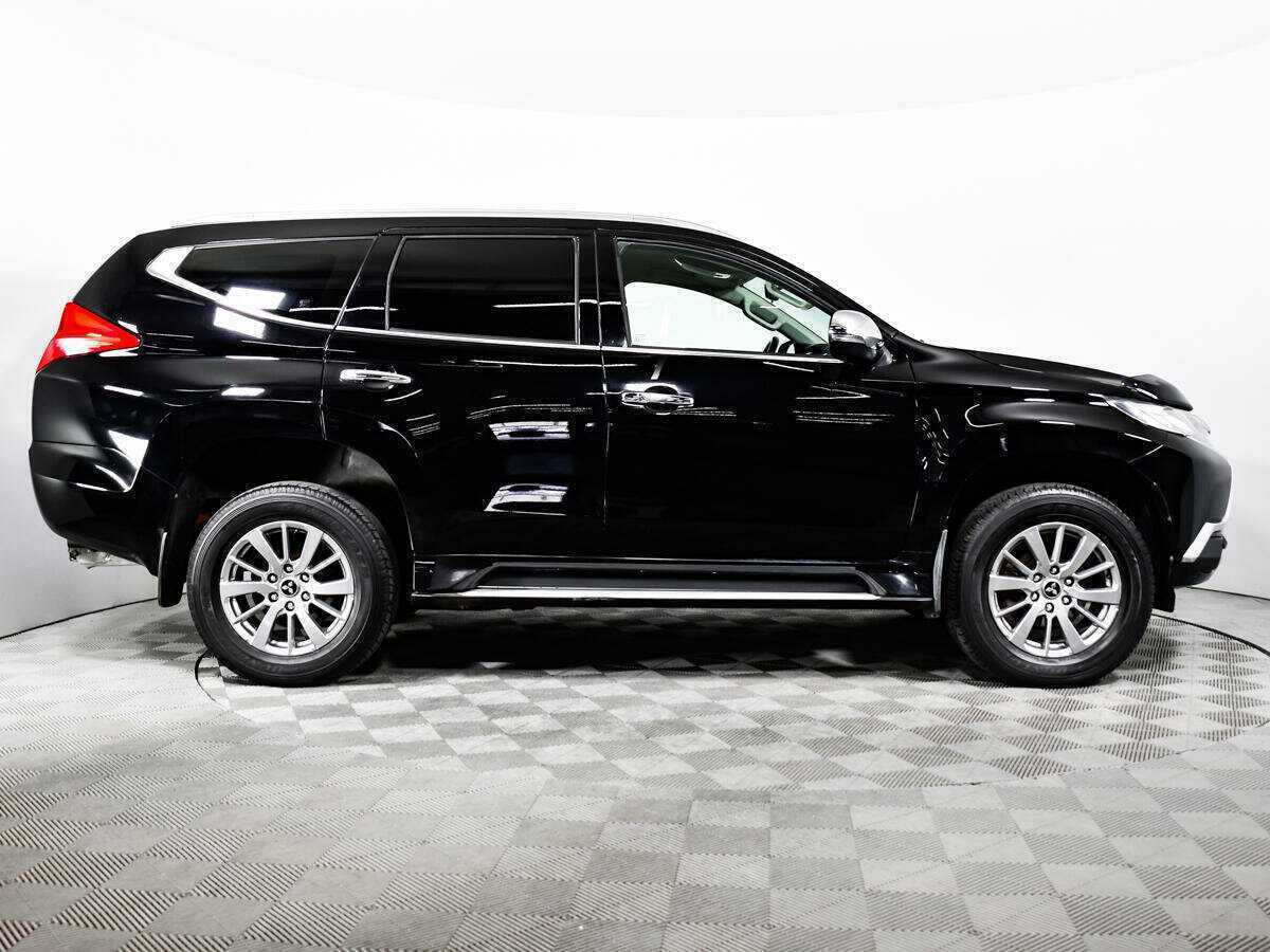Купить Mitsubishi Pajero Sport с пробегом. Фото: #3