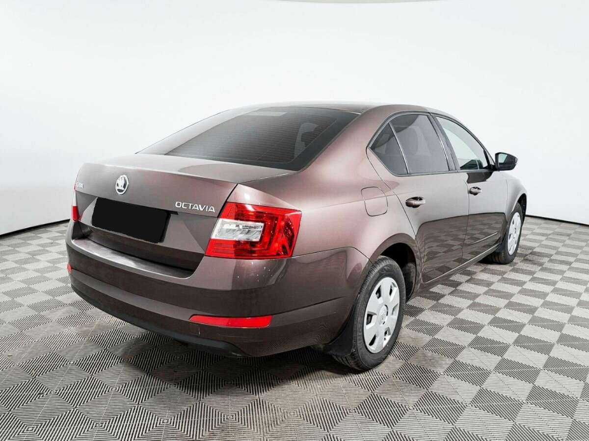 Купить Skoda Octavia с пробегом. Фото: #4