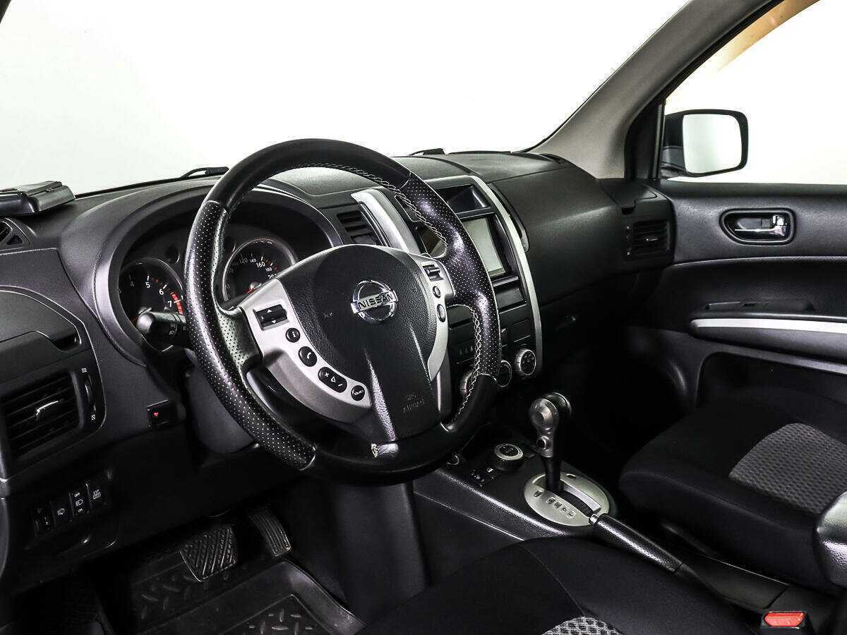 Купить Nissan X-Trail с пробегом. Фото: #12