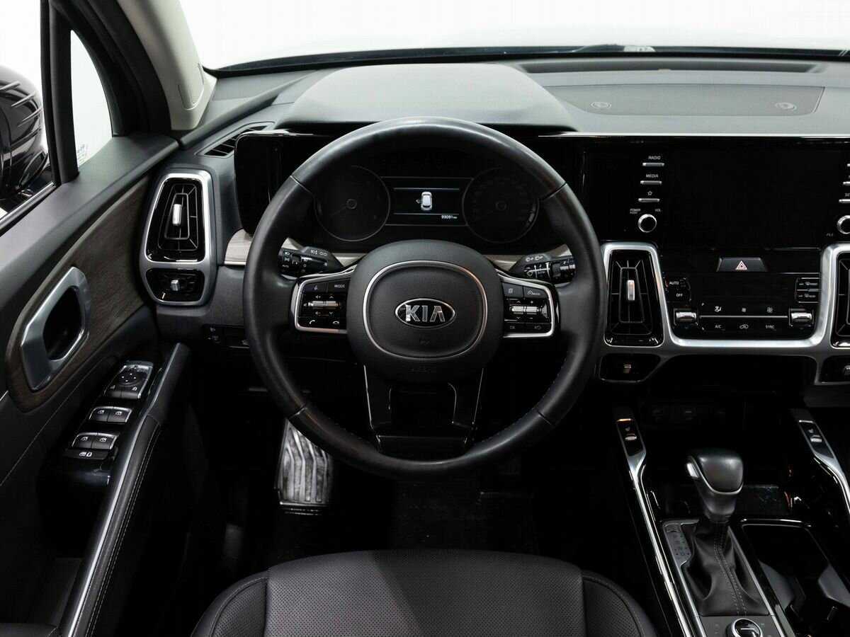 Купить Kia Sorento с пробегом. Фото: #14