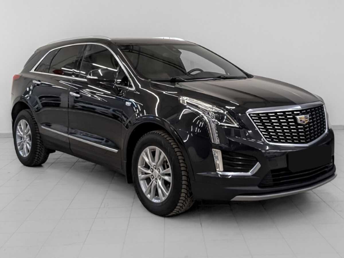 Купить Cadillac XT5 с пробегом. Фото: #2