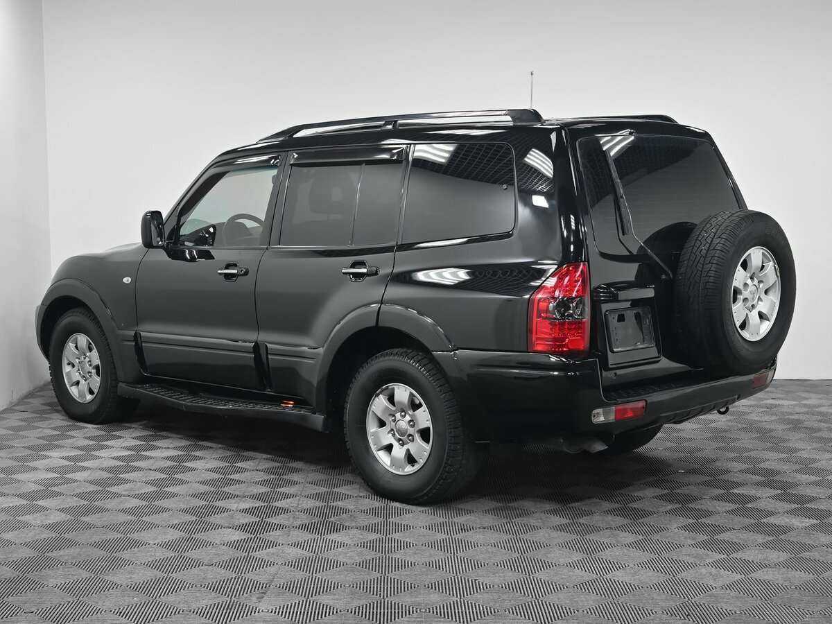 Купить Mitsubishi Pajero с пробегом. Фото: #3