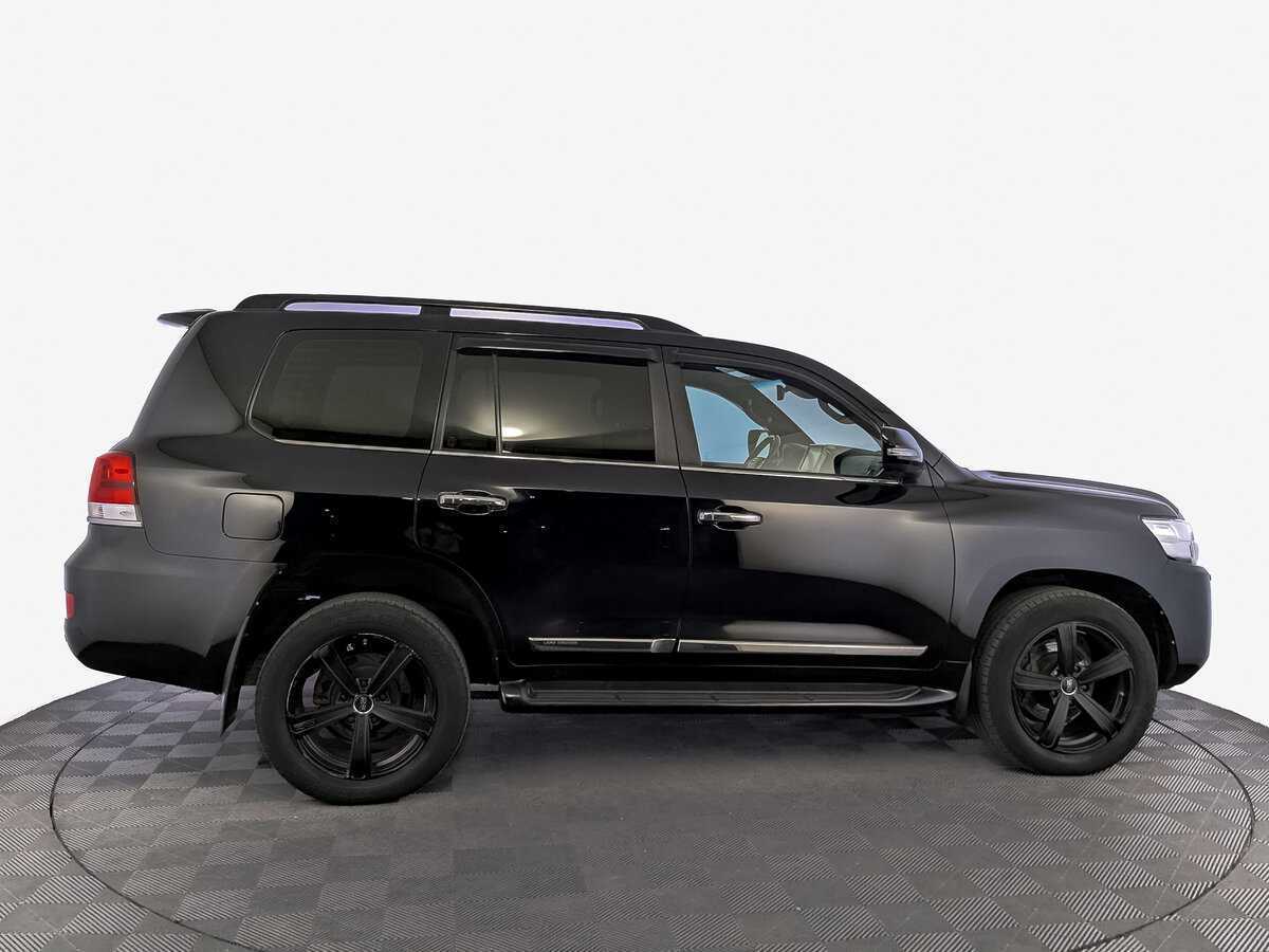 Купить Toyota Land Cruiser с пробегом. Фото: #3
