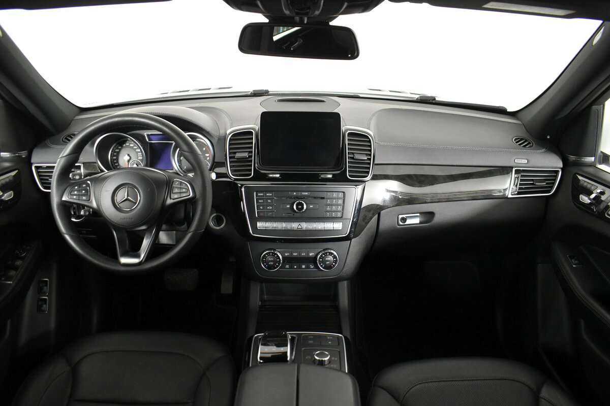 Купить Mercedes-Benz GLS с пробегом. Фото: #8