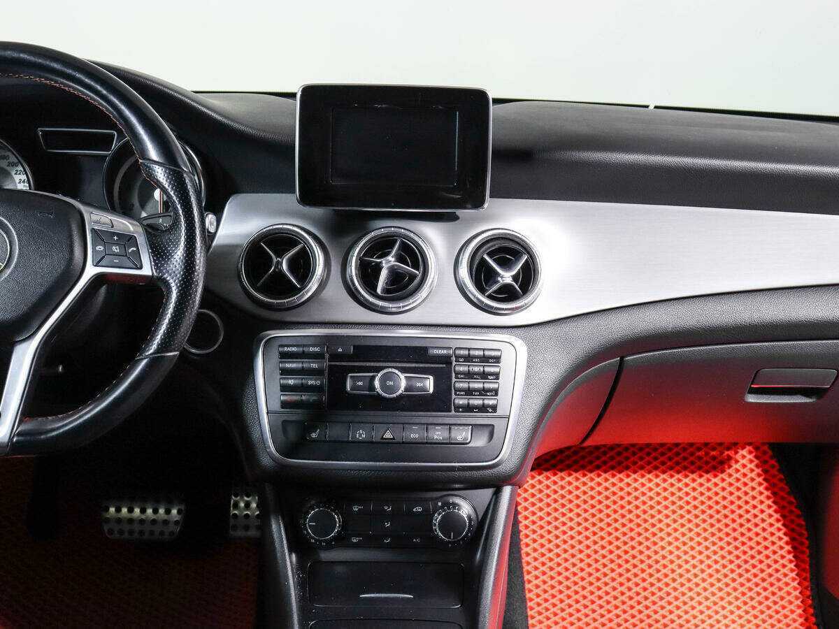 Купить Mercedes-Benz CLA с пробегом. Фото: #10