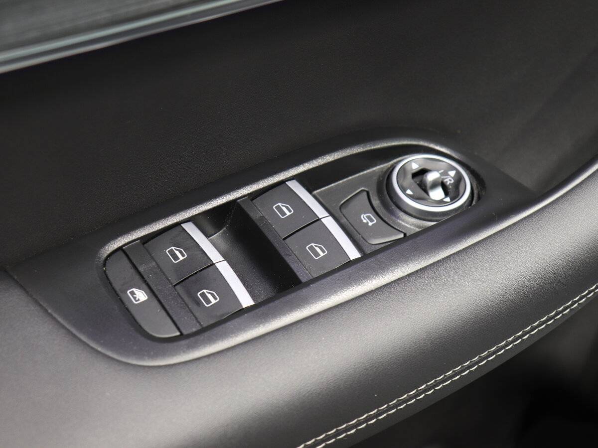 Купить Chery Tiggo 7 Pro Plug-in Hybrid с пробегом. Фото: #11