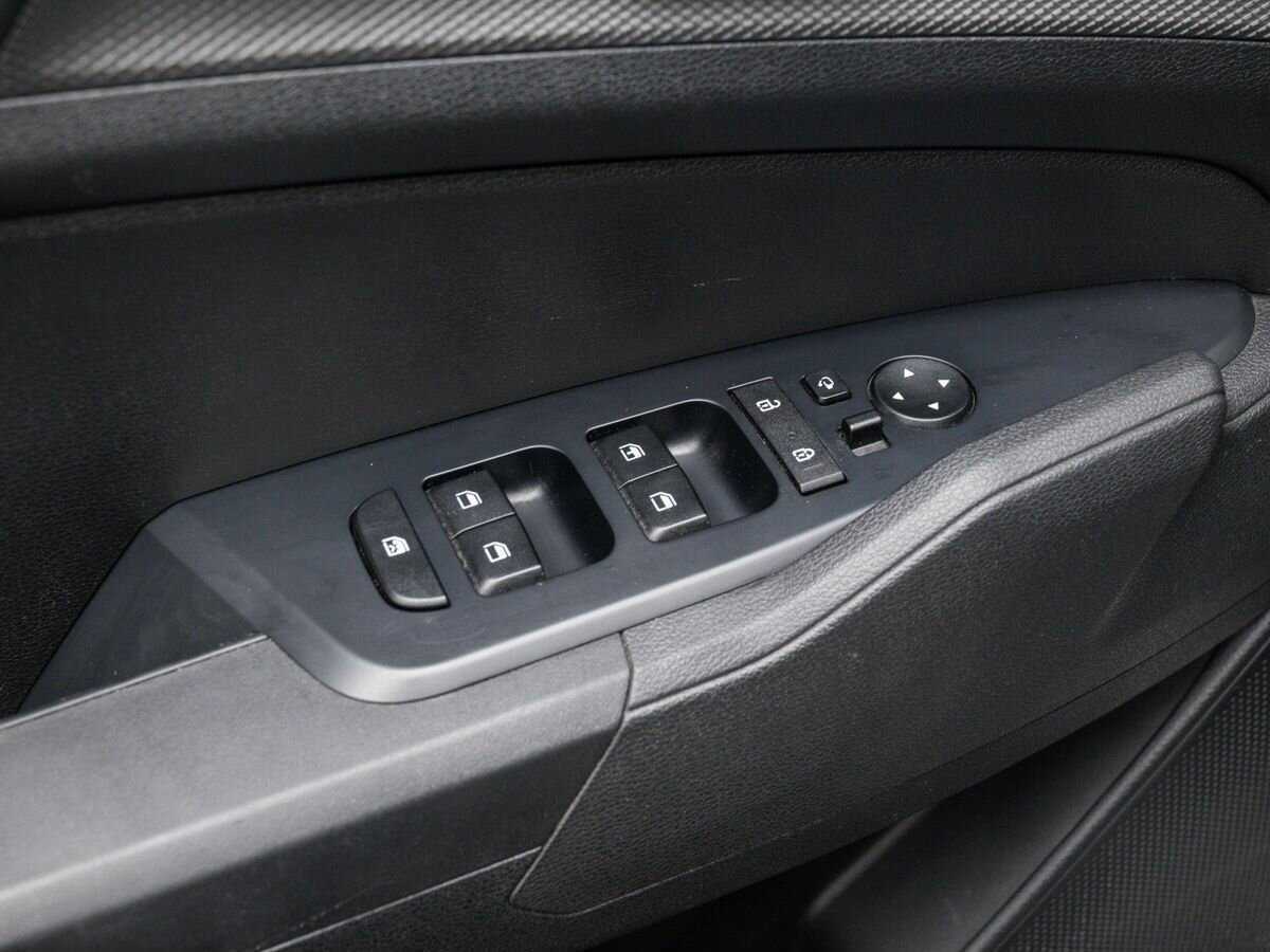 Купить Kia Sportage с пробегом. Фото: #15