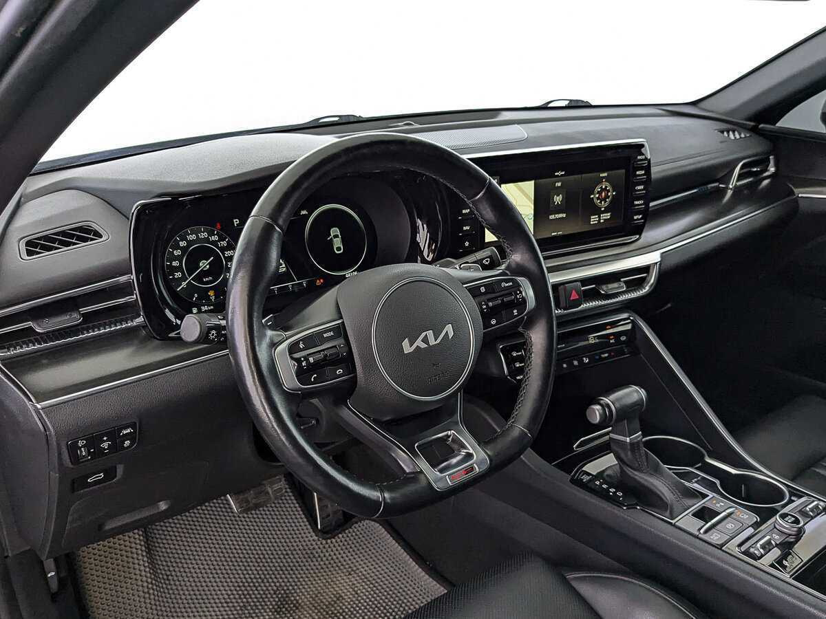 Купить Kia K5 с пробегом. Фото: #12