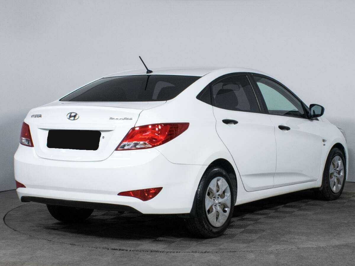 Купить Hyundai Solaris с пробегом. Фото: #4