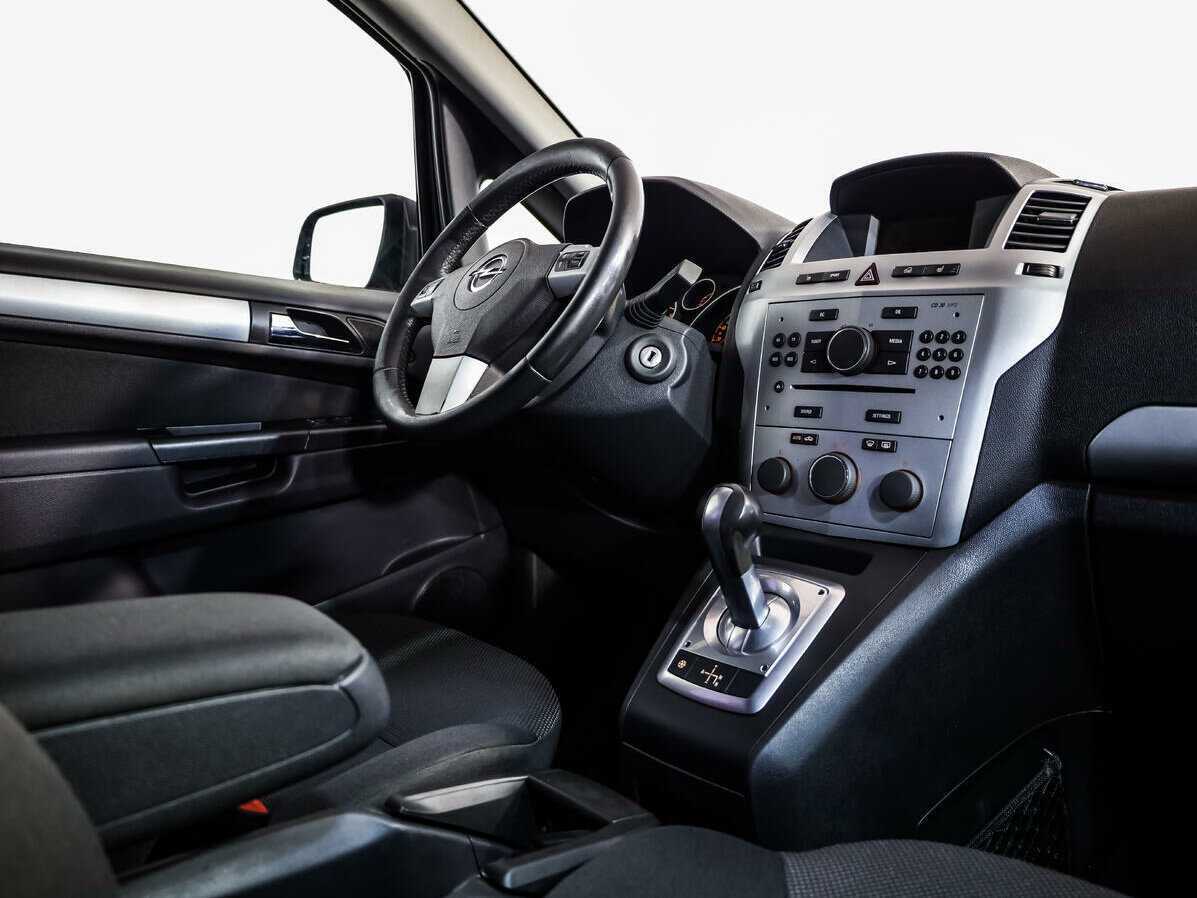 Купить Opel Zafira с пробегом. Фото: #7