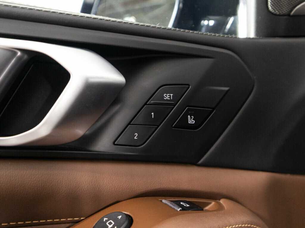 Купить BMW X5 с пробегом. Фото: #18