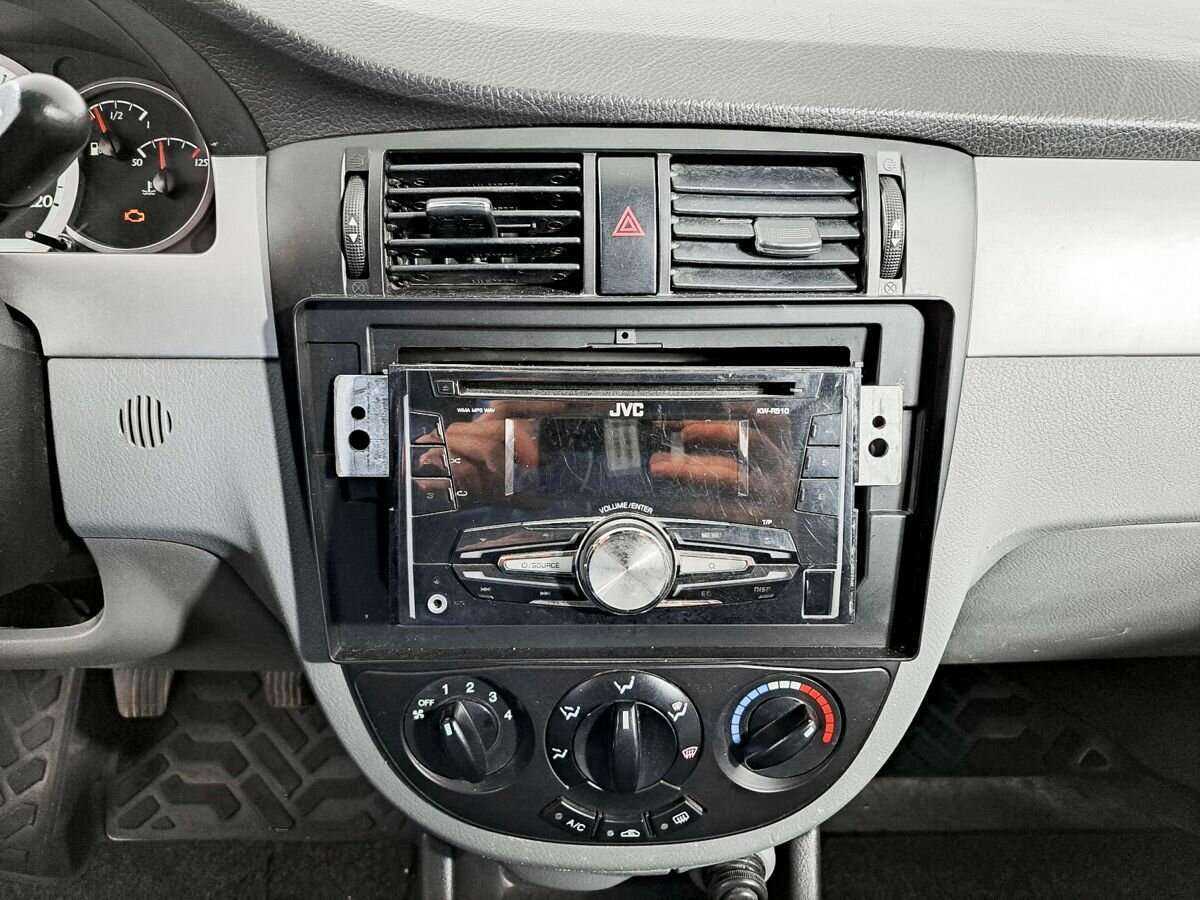 Купить Chevrolet Lacetti с пробегом. Фото: #12