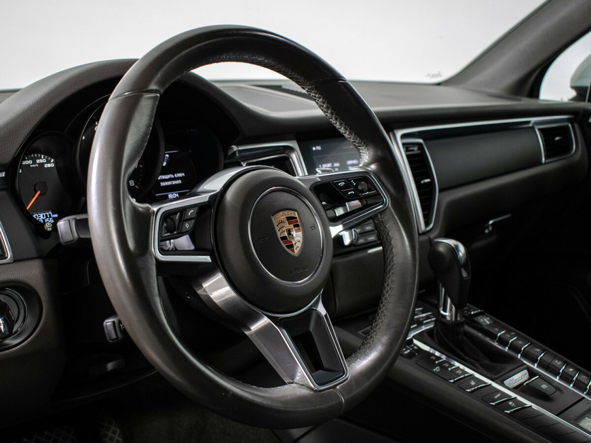Купить Porsche Macan с пробегом. Фото: #13