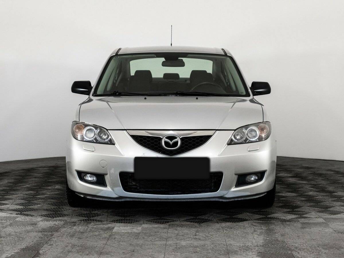 Купить Mazda 3 с пробегом. Фото: #1