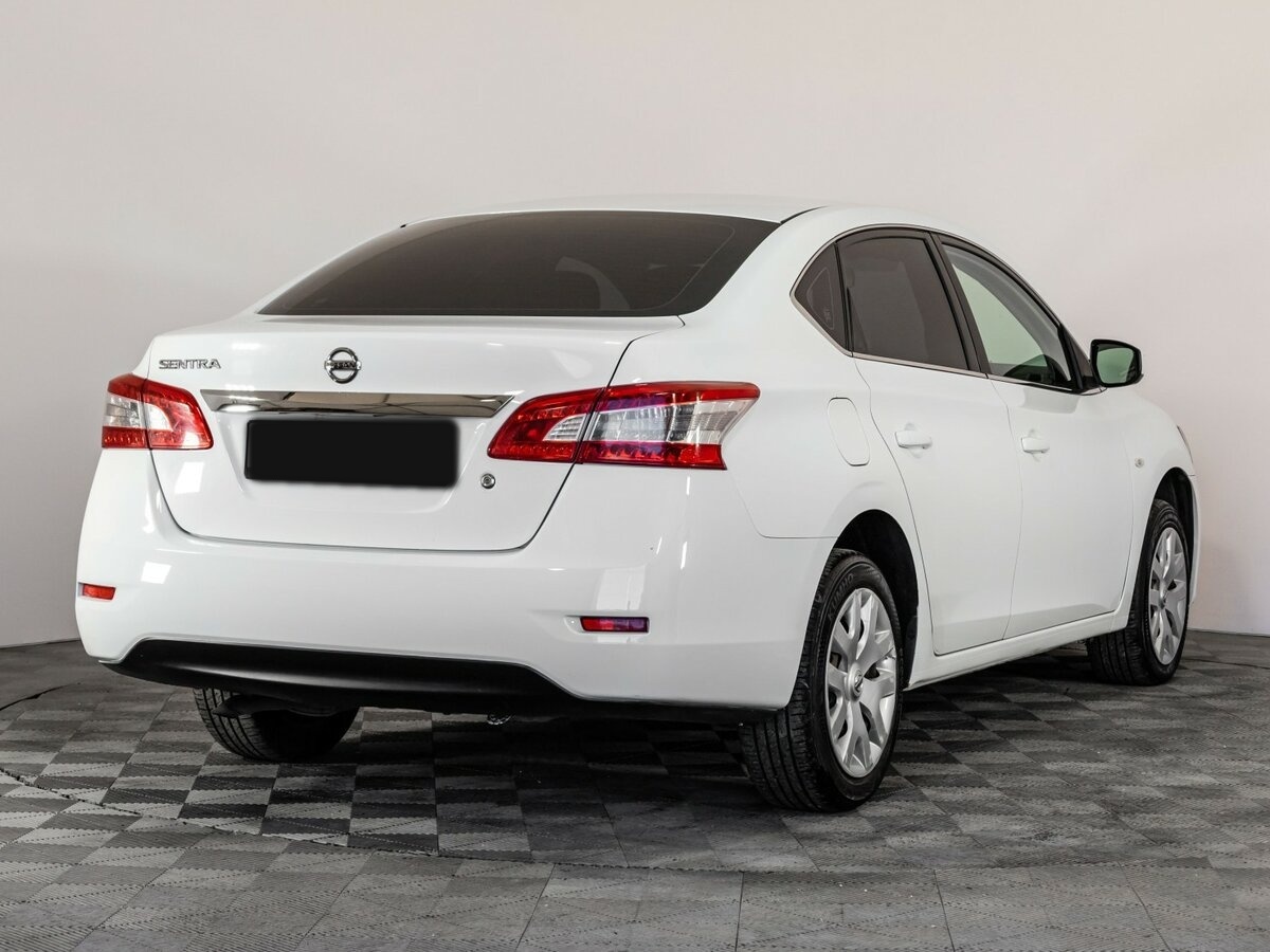 Купить Nissan Sentra с пробегом. Фото: #3